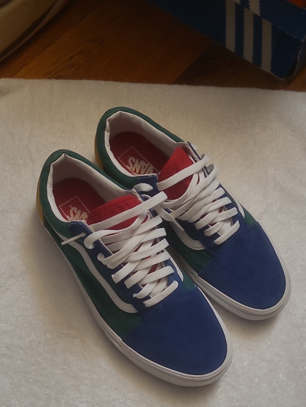 Vans Suede Sneakers